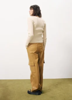 AINOA Beige Sweater