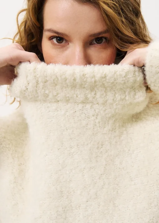 NADINE Beige Sweater
