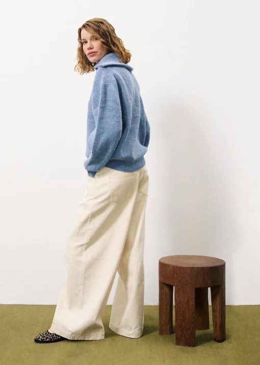 NAEMI Blue Sweater