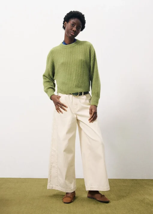 NAICHA Green Sweater